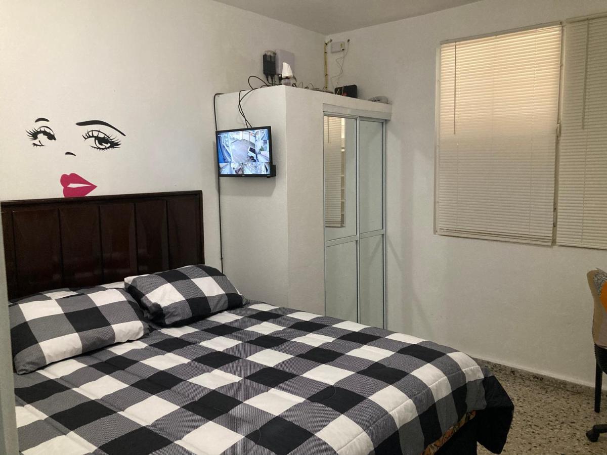 The Little Blue House Apartment Guayama Bagian luar foto